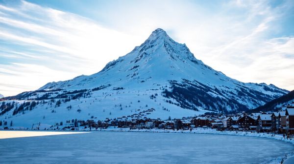 Top tips for an unforgettable ski adventure in Zermatt